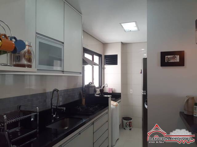 Apartamento para Venda em Caraguatatuba - 5