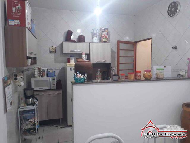 Casa para Venda em Jacareí - 4