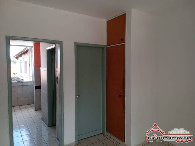 Casa para Venda em Jacareí - 5