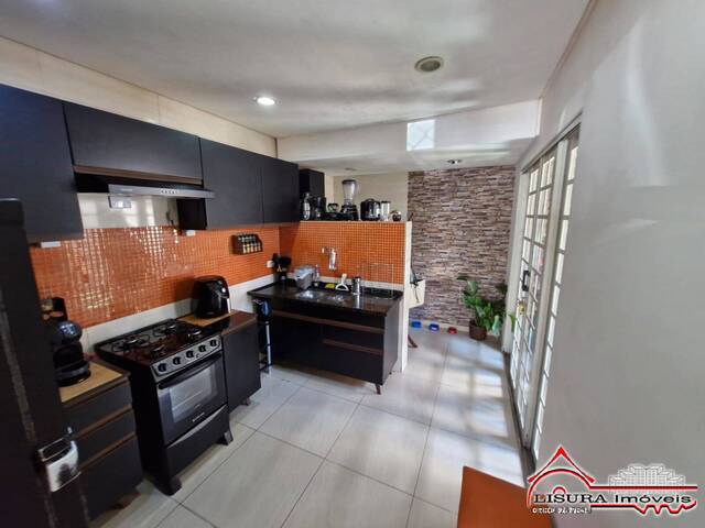 Casa em condomínio para Venda em Jacareí - 5