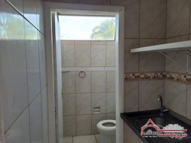 Sala para Locação em Jacareí - 4