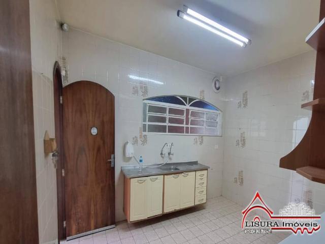 Casa para Venda em Jacareí - 5