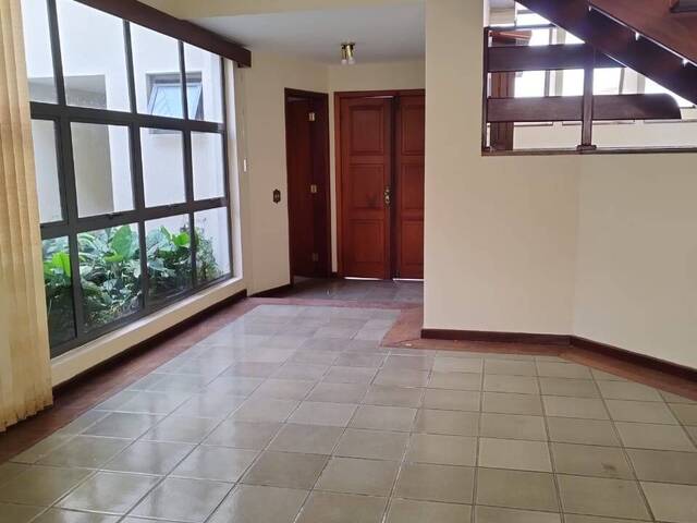 Casa para Venda em Jacareí - 5