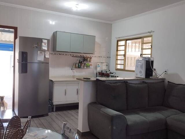 Casa para Venda em Jacareí - 4