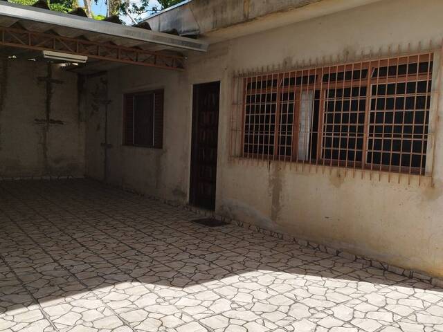 Casa para Venda em Jacareí - 3