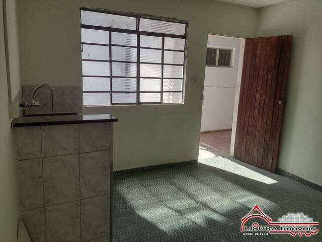 Casa para Locação em Jacareí - 5