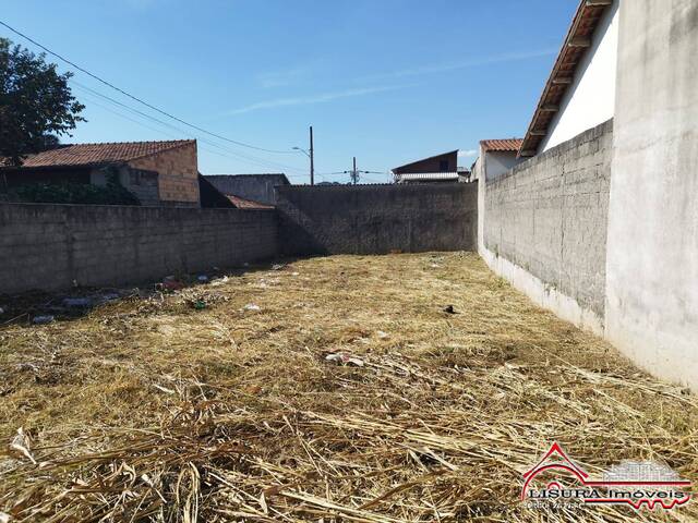 Terreno para Venda em Jacareí - 2