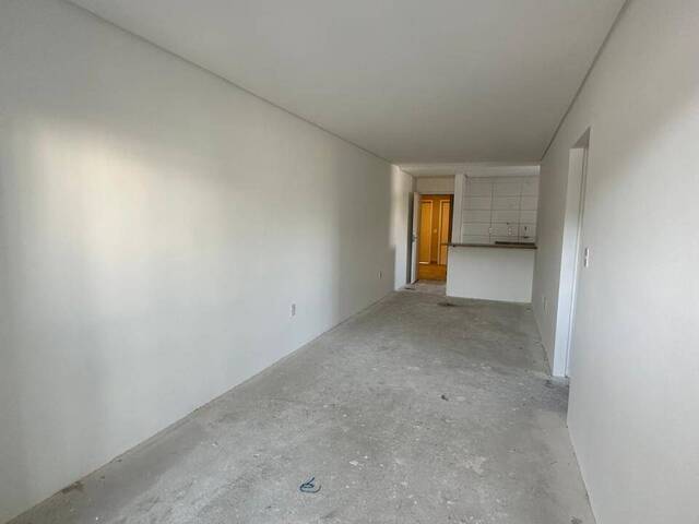 Apartamento para Venda em Jacareí - 2
