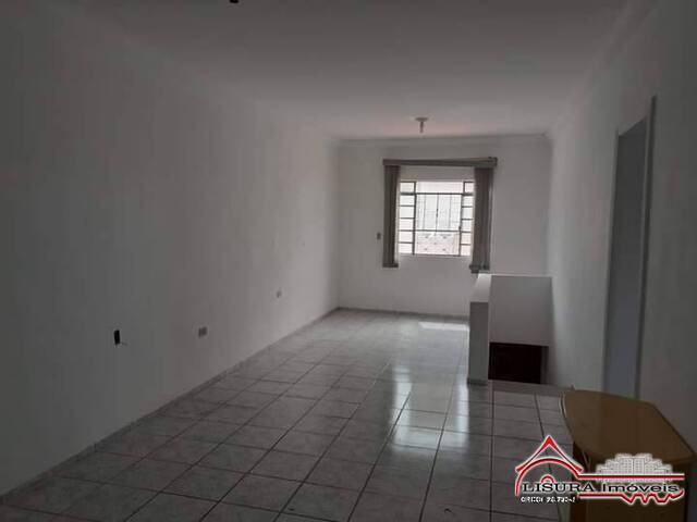 Casa para Venda em Jacareí - 4