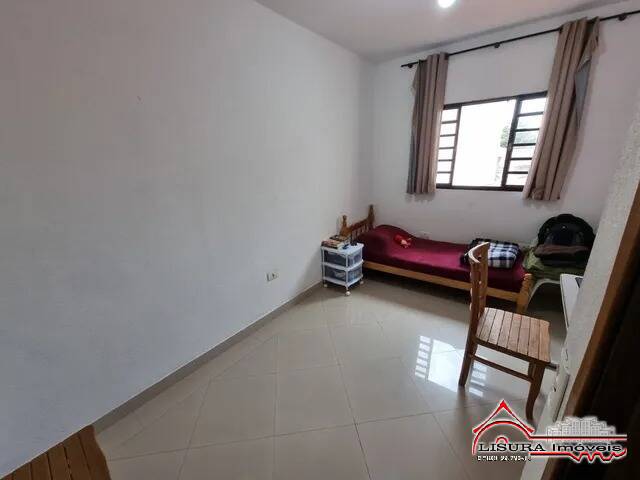 Casa para Venda em Jacareí - 5