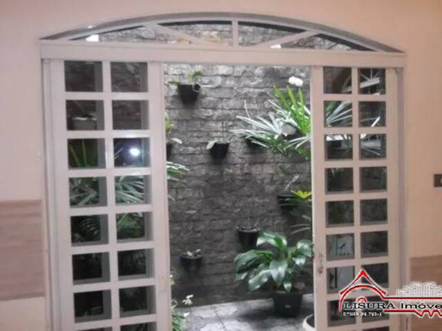 Casa para Venda em Jacareí - 2