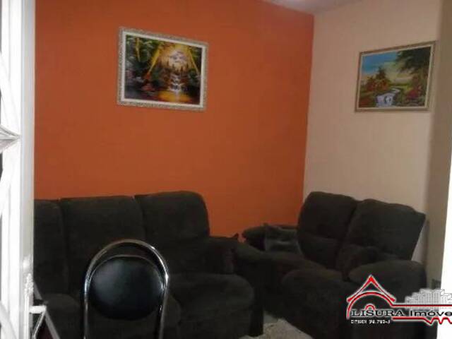 Casa para Venda em Jacareí - 4