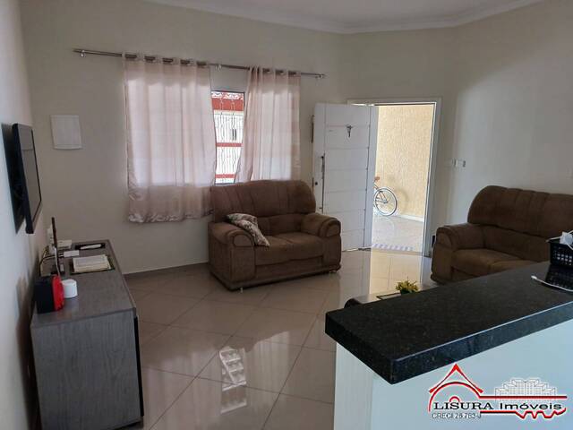 Casa para Venda em Jacareí - 5