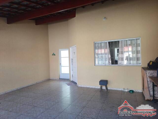 Casa para Venda em Jacareí - 4
