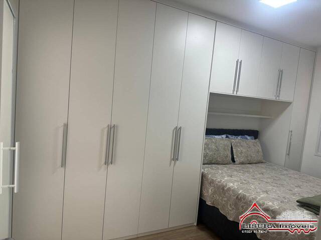 Apartamento para Venda em Jacareí - 4