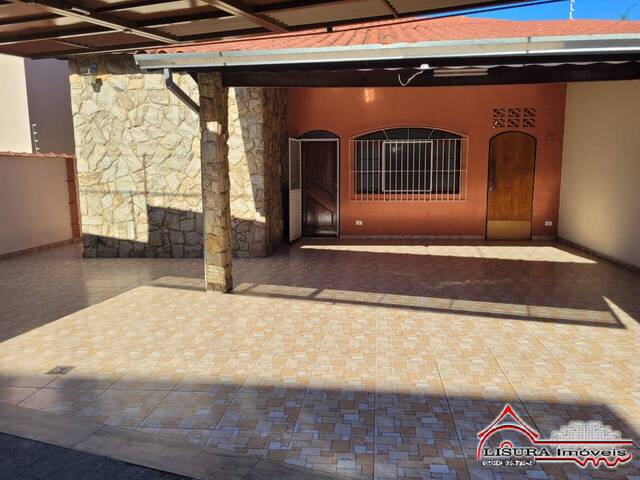 Casa para Venda em Jacareí - 3