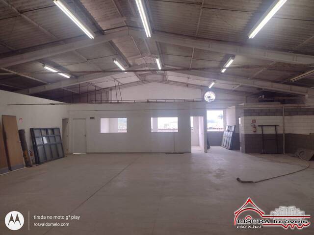 Sala para Locação em Jacareí - 4