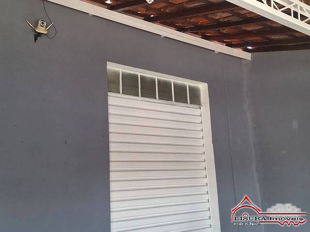 Casa para Venda em Jacareí - 3