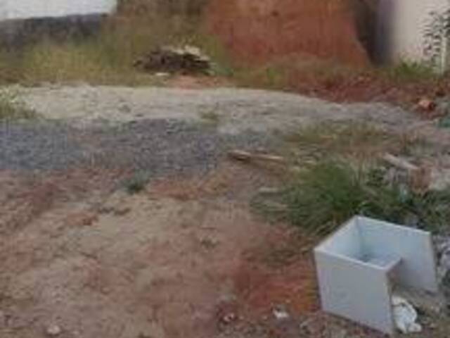 Terreno para Venda em Jacareí - 2