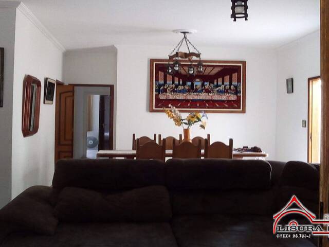 Casa para Venda em Jacareí - 5