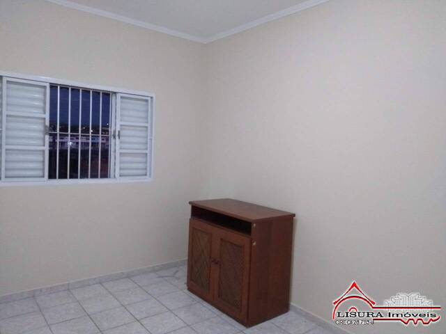 Casa para Venda em Jacareí - 5