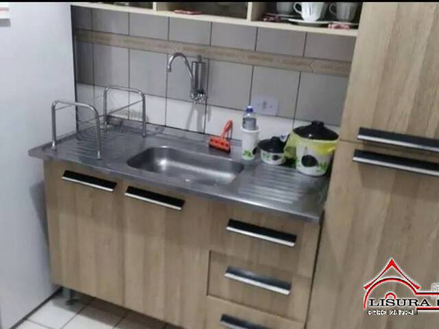 Apartamento para Venda em Jacareí - 5