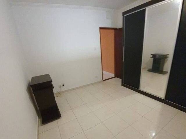 Casa para Venda em Jacareí - 4