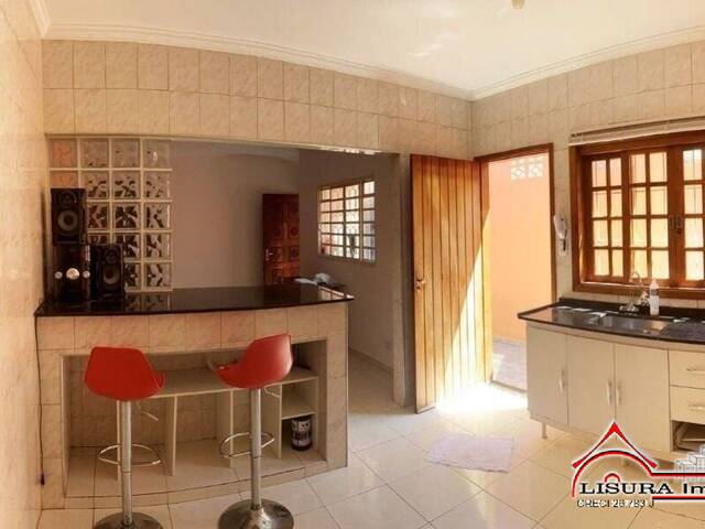 Casa para Venda em Jacareí - 2