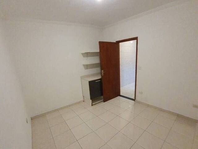 Casa para Venda em Jacareí - 3