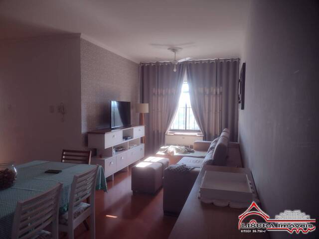 Apartamento para Venda em Jacareí - 2