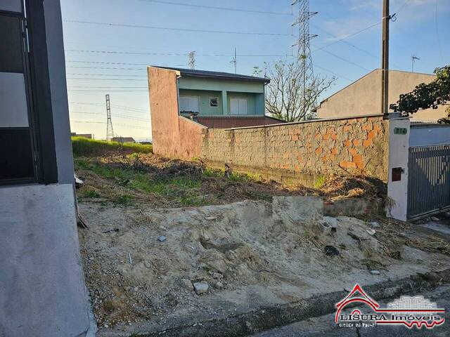 Terreno para Venda em Jacareí - 3