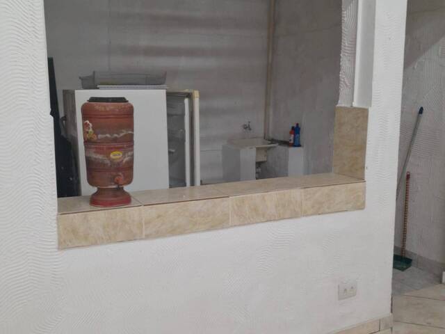 Sala para Locação em Jacareí - 4