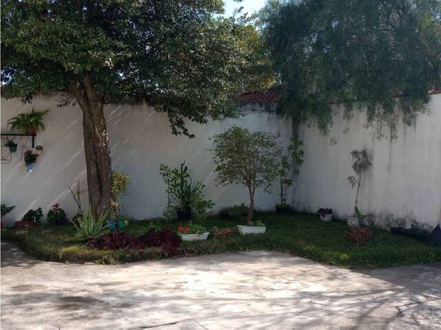 Casa para Venda em Jacareí - 4
