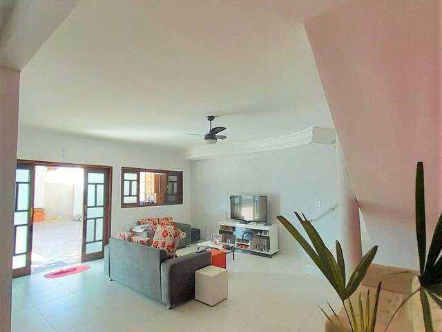 Casa para Venda em Jacareí - 2