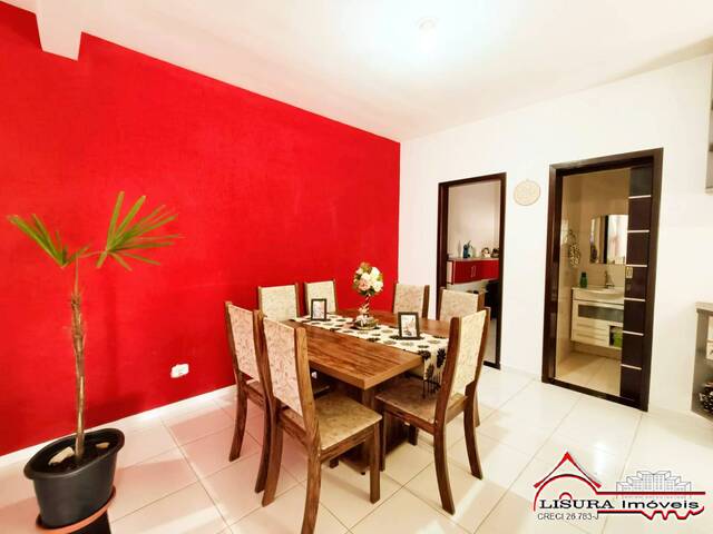 Casa para Venda em Jacareí - 4