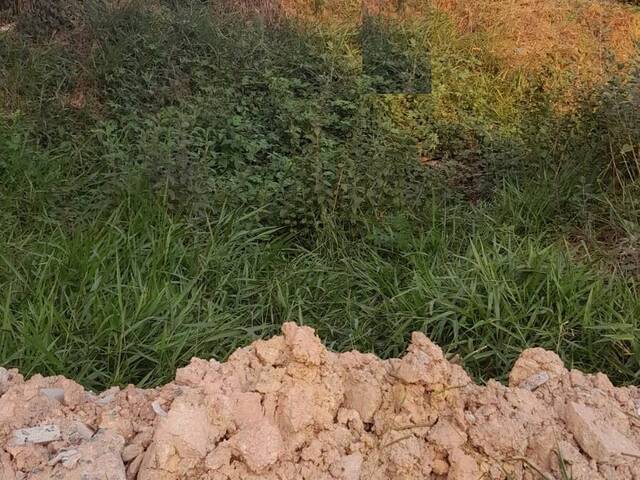 Terreno para Venda em Jacareí - 2