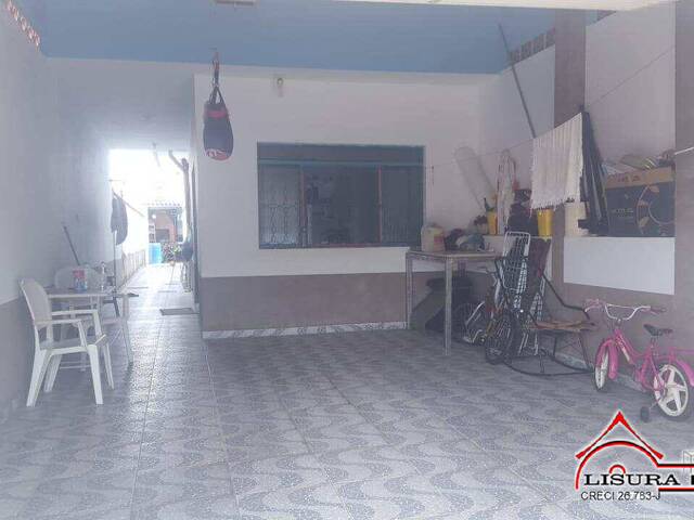 Casa para Venda em Jacareí - 2