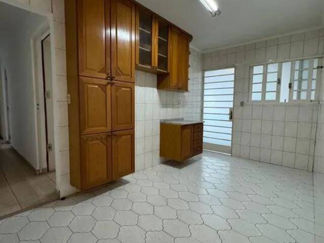 Casa para Venda em Jacareí - 3