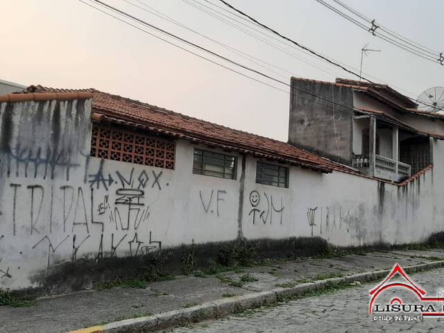 Casa para Venda em Jacareí - 3