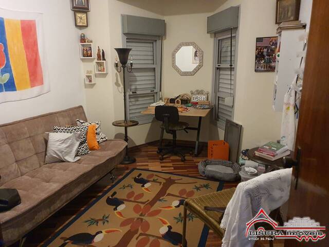 Apartamento para Venda em Jacareí - 2