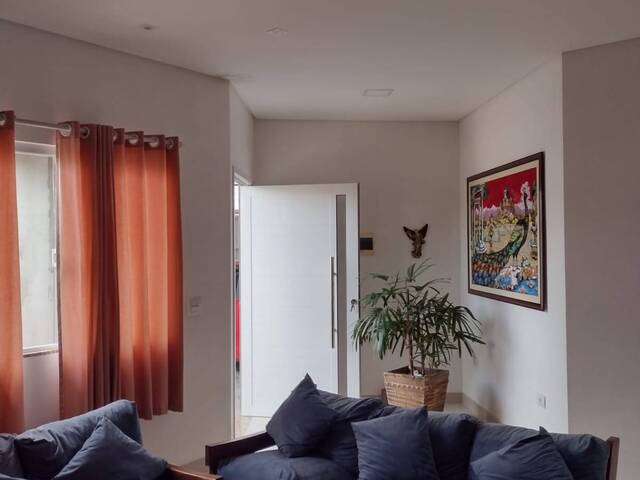 Casa para Venda em Jacareí - 2