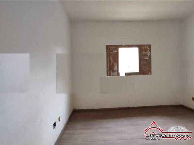 Casa para Venda em Jacareí - 5