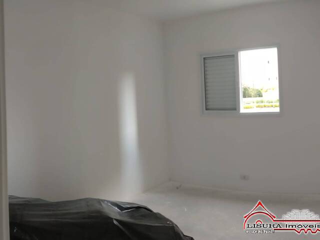 Apartamento para Venda em Jacareí - 5