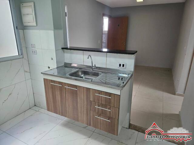 Apartamento para Venda em Jacareí - 3
