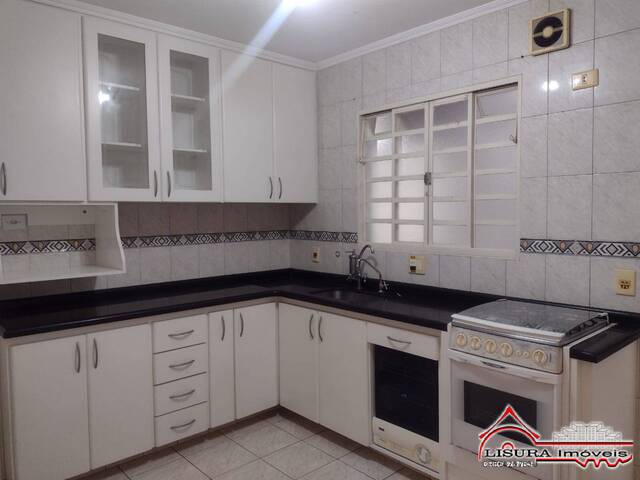 Casa em condomínio para Venda em Jacareí - 4