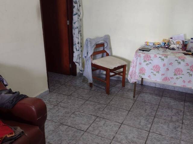 Casa para Venda em Jacareí - 3