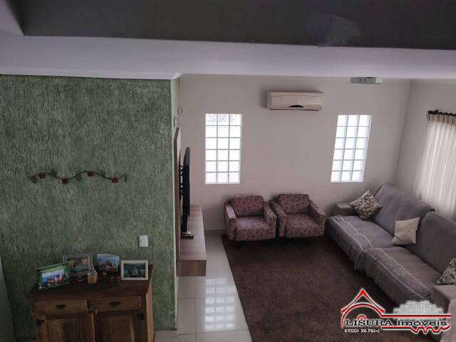 Casa em condomínio para Venda em Jacareí - 4
