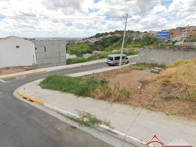 Terreno para Venda em Jacareí - 2