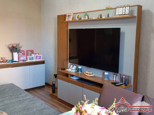 Apartamento para Venda em Jacareí - 3