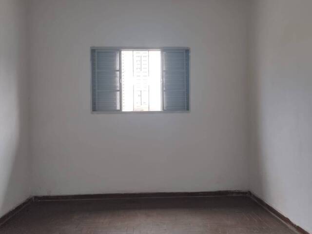 Casa para Locação em Jacareí - 3